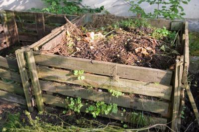 Two Bin Compost System